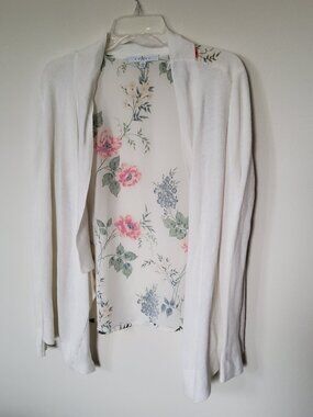White Sheer Cottagecore floral Cardigan Size L Fever brand